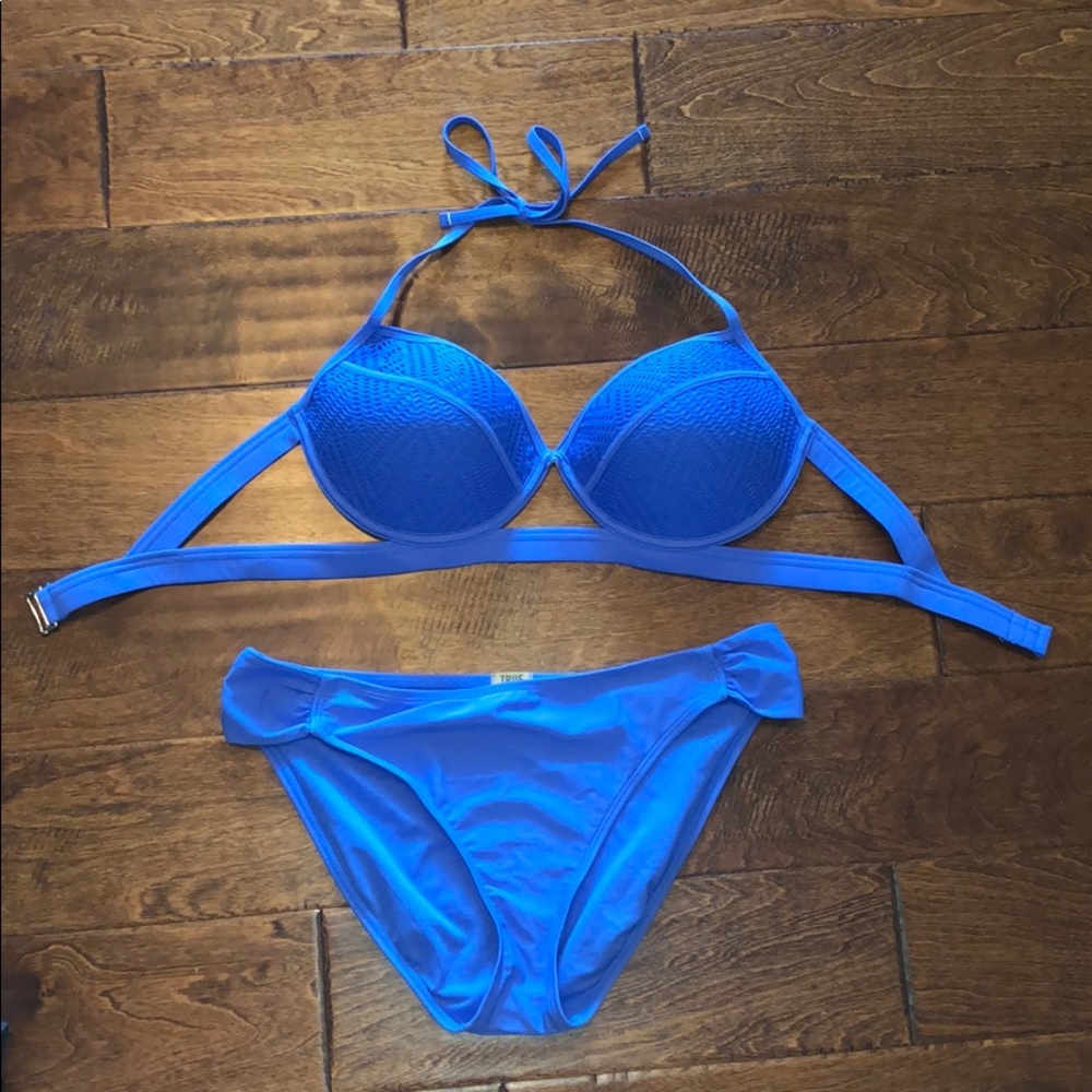 True Craft women’s bikini size XL